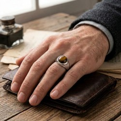 Ανδρικό σεβαλιέ δαχτυλίδι από ασήμι 925 με στρογγυλή πέτρα μάτι της τίγρης