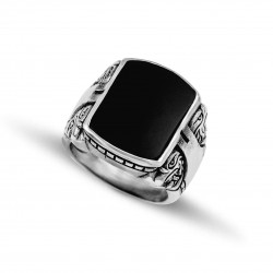 Ανδρικό δαχτυλίδι από ασήμι 925 με πέτρα όνυχα
