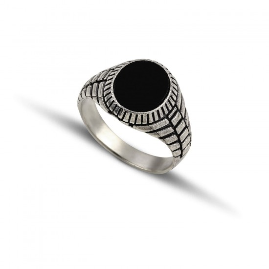 Δαχτυλίδι με γραμμές στην γάμπα και οξείδωση Δαχτυλίδι με γραμμές στην γάμπα και οξείδωση