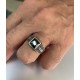 Ανδρικό δαχτυλίδι από μασίφ ασήμι 925 με μαίανδρο και πέτρα μαύρο ζιργκόν