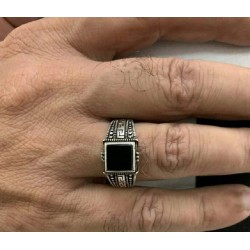 Δαχτυλίδι με μαίανδρους και μαύρη οξείδωση