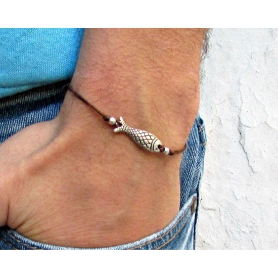 Ψαράκι βραχιόλι από κερωμένο κορδόνι 