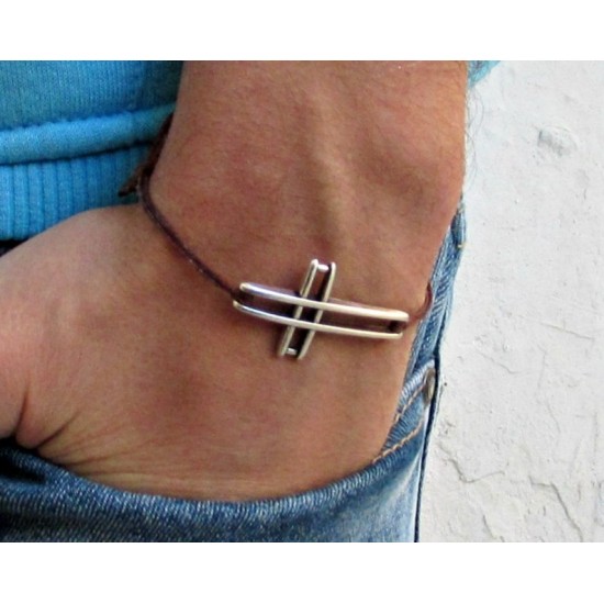 Σταυρός βραχιόλι από κερωμένο μετάξι και λευκό μέταλλο