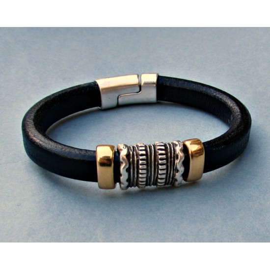 Δερμάτινο βραχιόλι με beads και κούμπωμα μαγνήτη