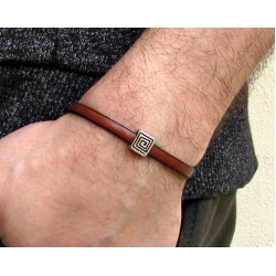 Ασημί μαίανδρος δερμάτινο βραχιόλι