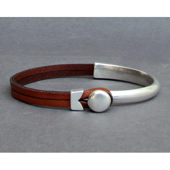 Αντρικό δερμάτινο βραχιόλι με κουμπί