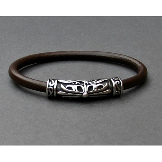 Αντρικό δερμάτινο βραχιόλι με μαγνήτη και με μοτίφ tribal