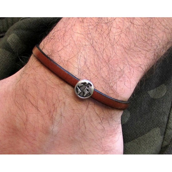 Αντρικό δερμάτινο βραχιόλι με μαγνήτη και μοτίφ χάρτης