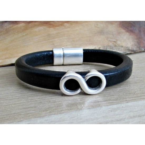 Ανδρικό βραχιόλι με δέρμα regalis και μοτίφ άπειρο