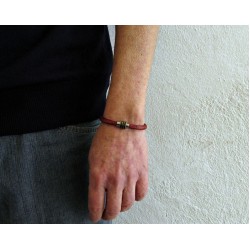 Βραχιόλι από δέρμα και δίχρωμο ατσάλινο μοτίφ - κούμπωμα