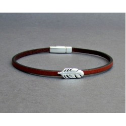 Αντρικό δερμάτινο βραχιόλι με μαγνήτη και μοτίφ φτερό