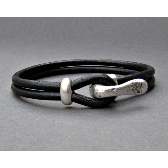 Ασημί γάντζος δερμάτινο ανδρικό βραχιόλι