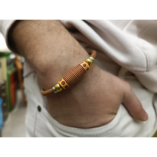 Ανδρικό δερμάτινο βραχιόλι boho