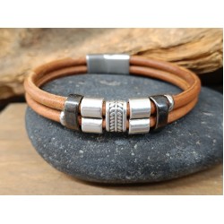 Ανδρικό δερμάτινο βραχιόλι με beads