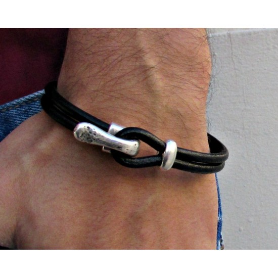 Ασημί γάντζος δερμάτινο ανδρικό βραχιόλι