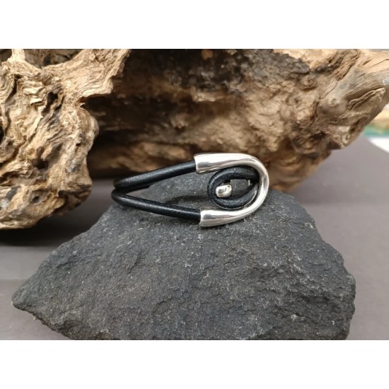 Ανδρικό δερμάτινο βραχιόλι γάντζος