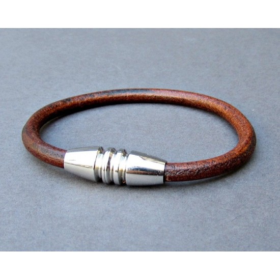 Ανδρικό δερμάτινο βραχιόλι με μαγνήτη κούμπωμα - Χρώμα Καφέ κόκκινο