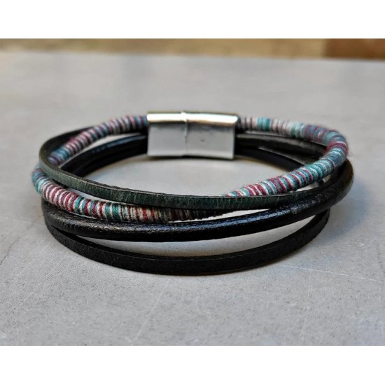 Ανδρικό βραχιόλι με Βαμβακερό Κορδόνι και Λωρίδες Δέρματος- Μαύρο Πολύχρωμο