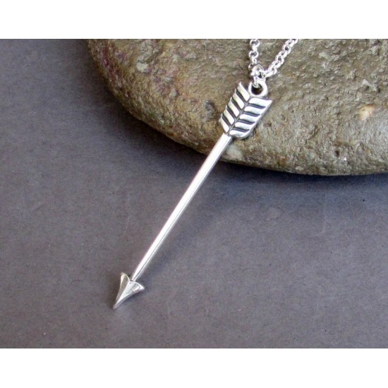 Κολιέ με βέλος και αλυσίδα