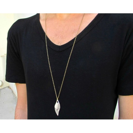 Ανδρικό γλυπτό μενταγιόν 