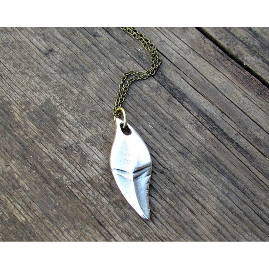 Ανδρικό γλυπτό μενταγιόν 