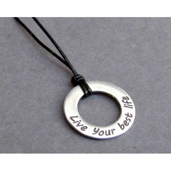 Ανδρικό  μενταγιόν Quate