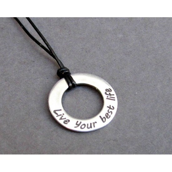 Ανδρικό  μενταγιόν Quate