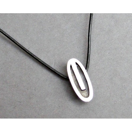 Ανδρικό μίνιμαλ  μενταγιόν 