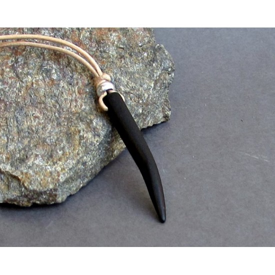 Ανδρικό μενταγιόν μαύρο κόκκαλο