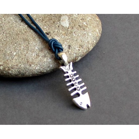 Ανδρικό μενταγιόν ψαροκόκαλο