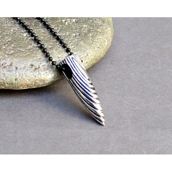 Ανδρικό μενταγιόν σφαίρα