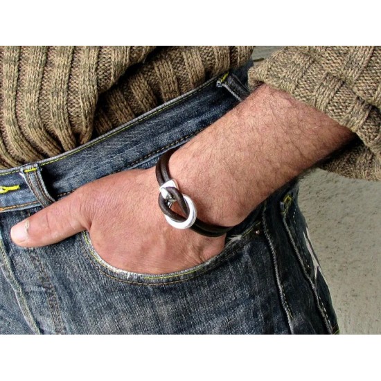 Ανδρικό βραχιόλι από ασήμι 925  με ναυτικό κόμπο - Χρώμα δέρματος μαύρο