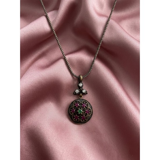 Αντικέ μενταγιόν με ζιργκόν