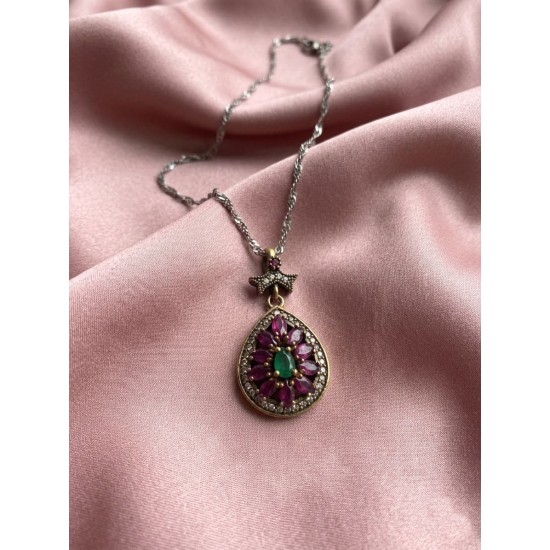 Αντικέ μενταγιόν με ζιργκόν