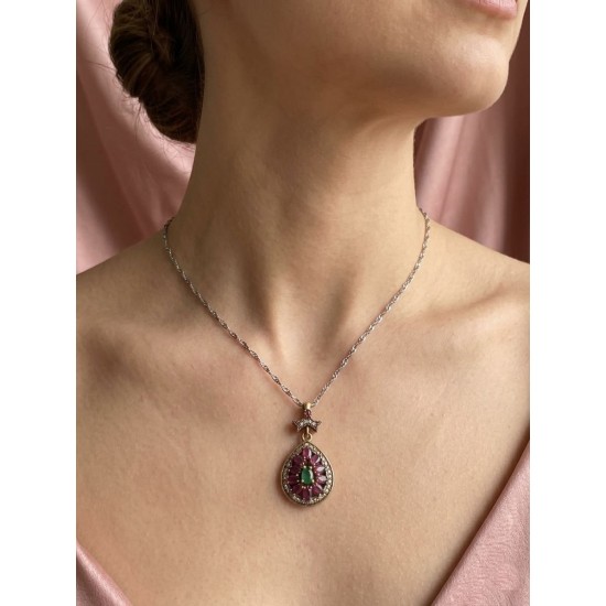 Αντικέ μενταγιόν με ζιργκόν